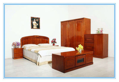 實木家具放半年異味尚存因多膠多漆-天津網